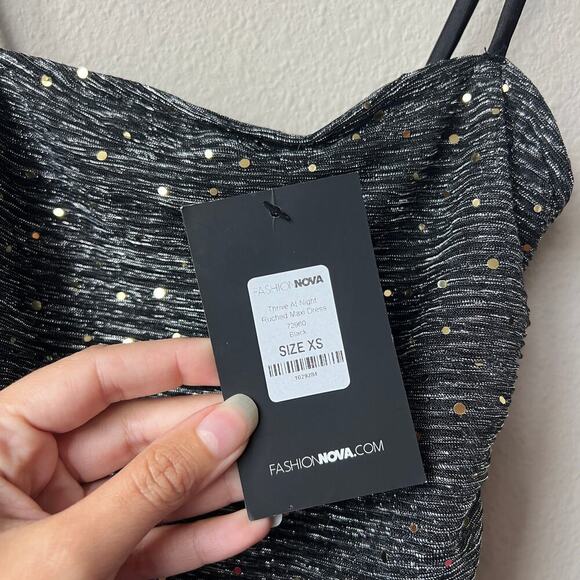 NWT Fashion Nova Thrive At Night Ruched Maxi Dress in Black Size XS - Picture 4 of 5